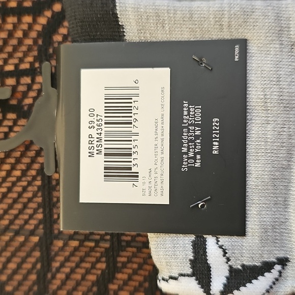 NWT Set Of 2 Pairs Steve Madden Crew Socks Tattoo Dress Casual - Picture 4 of 5